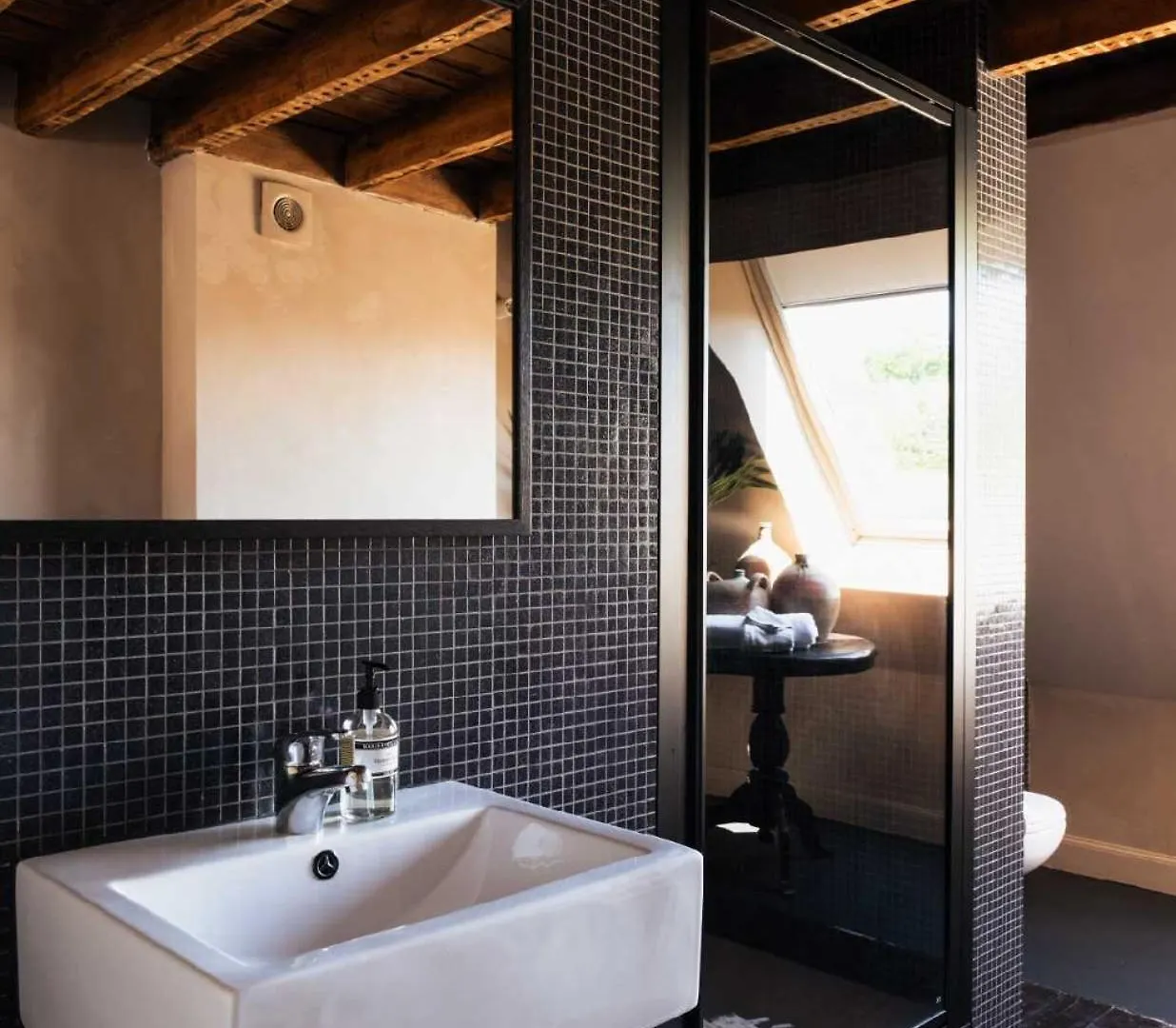 Guesthouse Nights By Morpheus Antwerpen 0*,